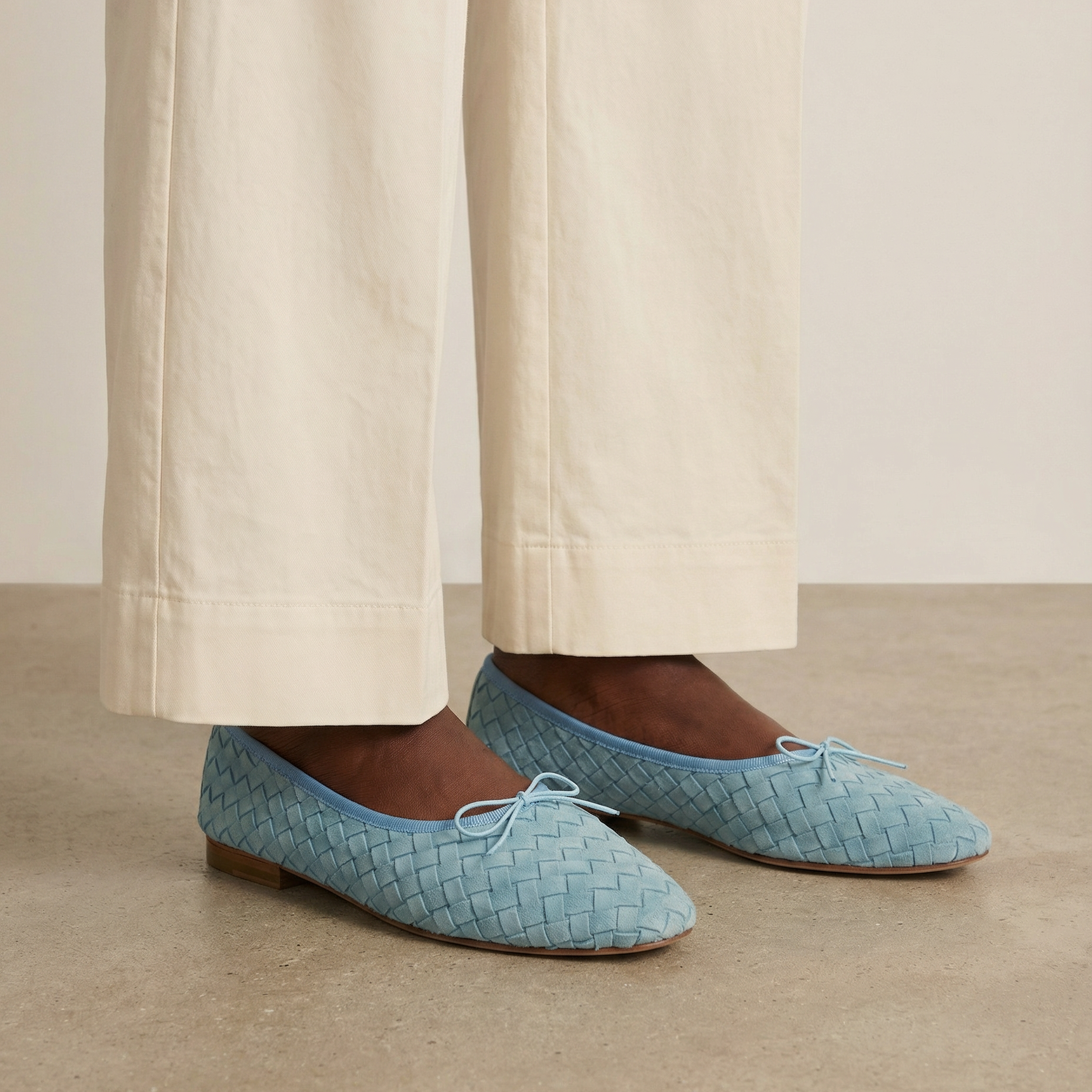 The Woven Rotonda Ballerina