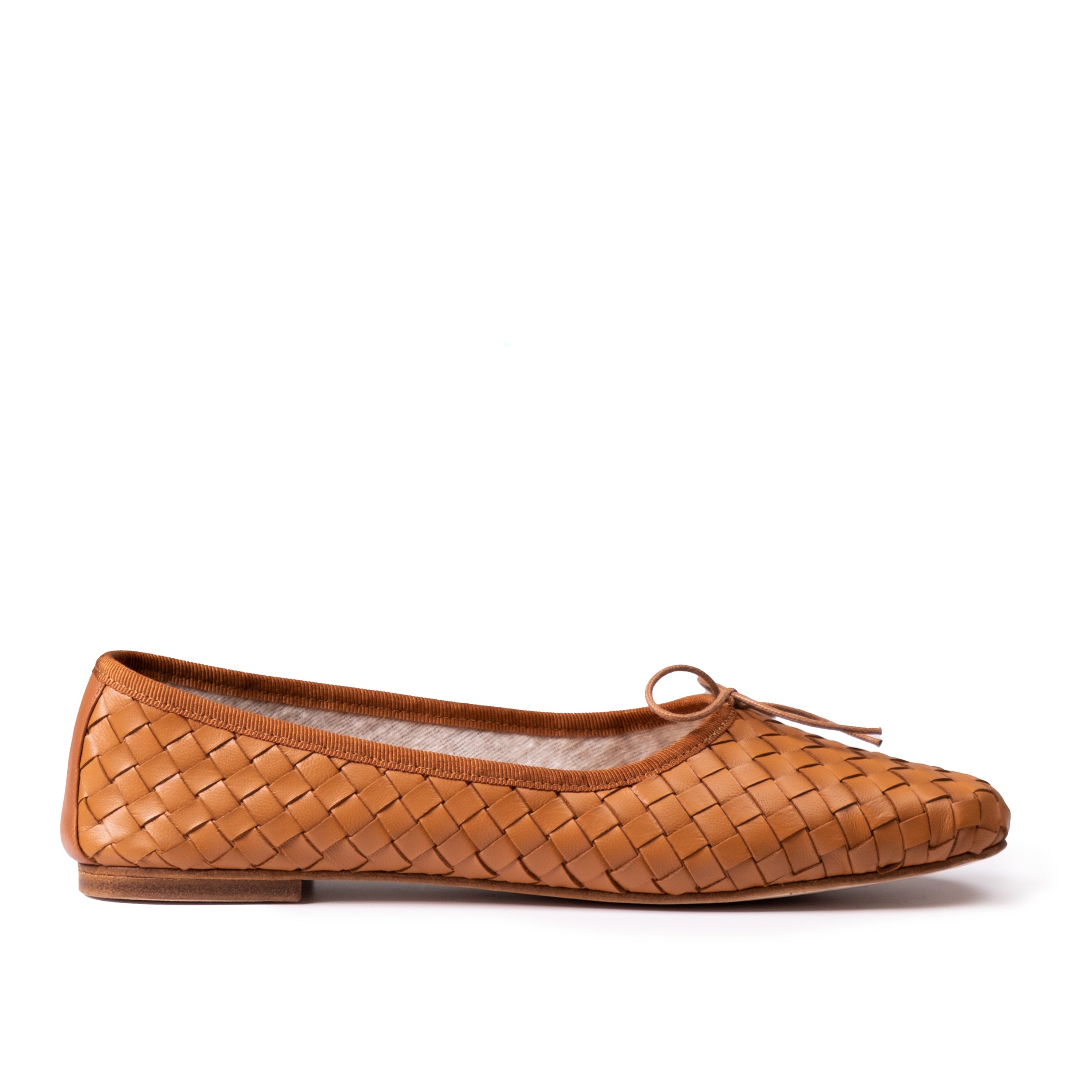 Fashion woven tan flats